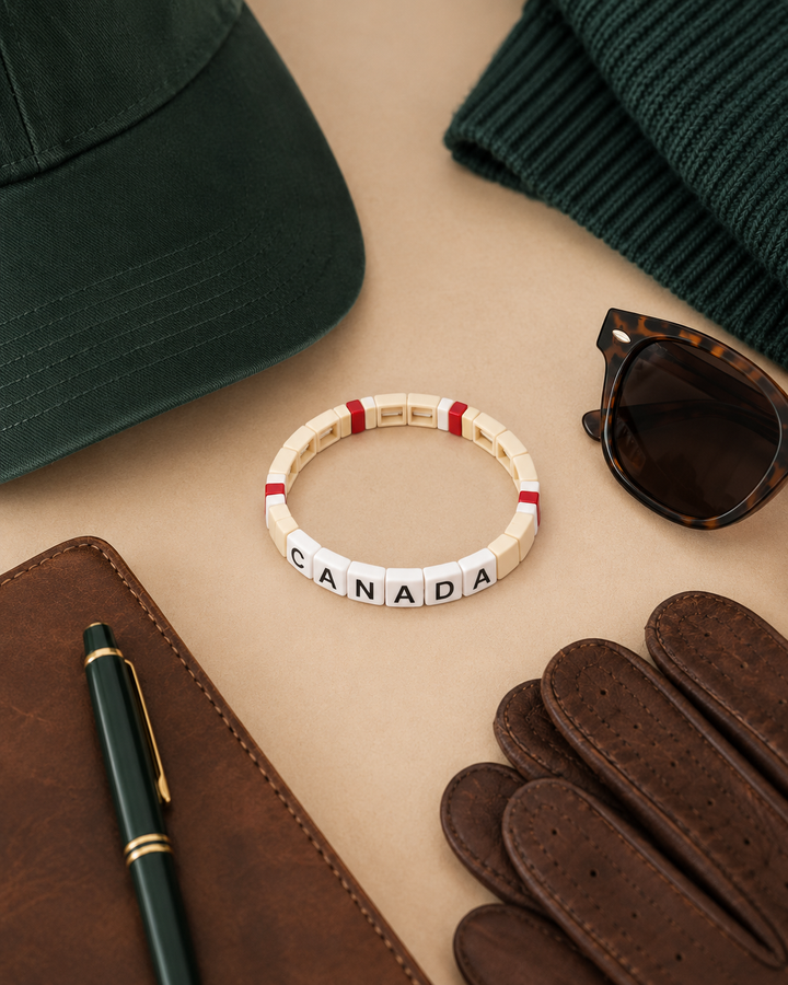Bracelet: &
