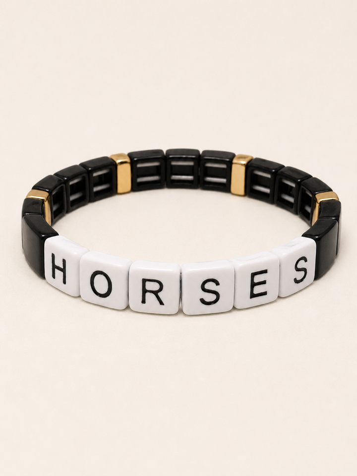 Bracelet: &