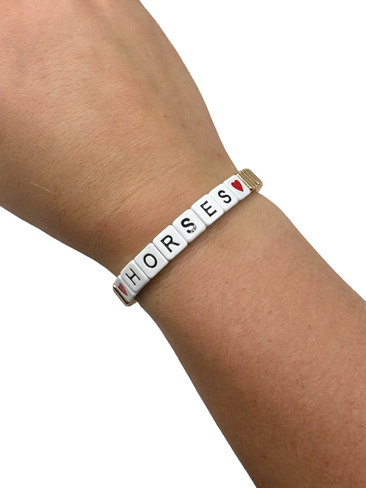 Bracelet: &