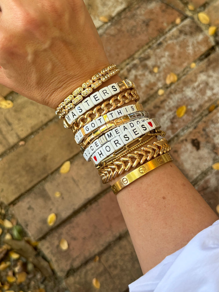 Bracelet: &