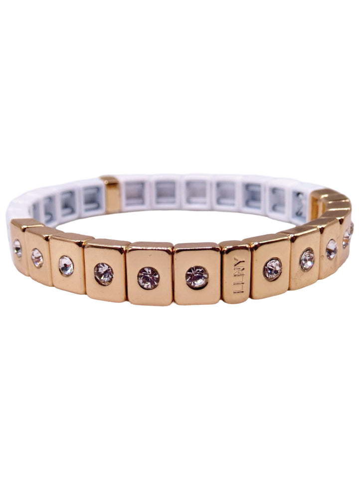 Bracelet: &