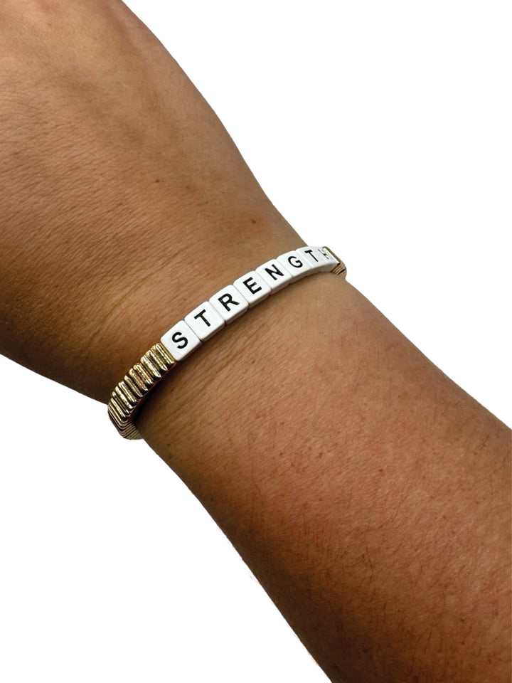 Bracelet: &