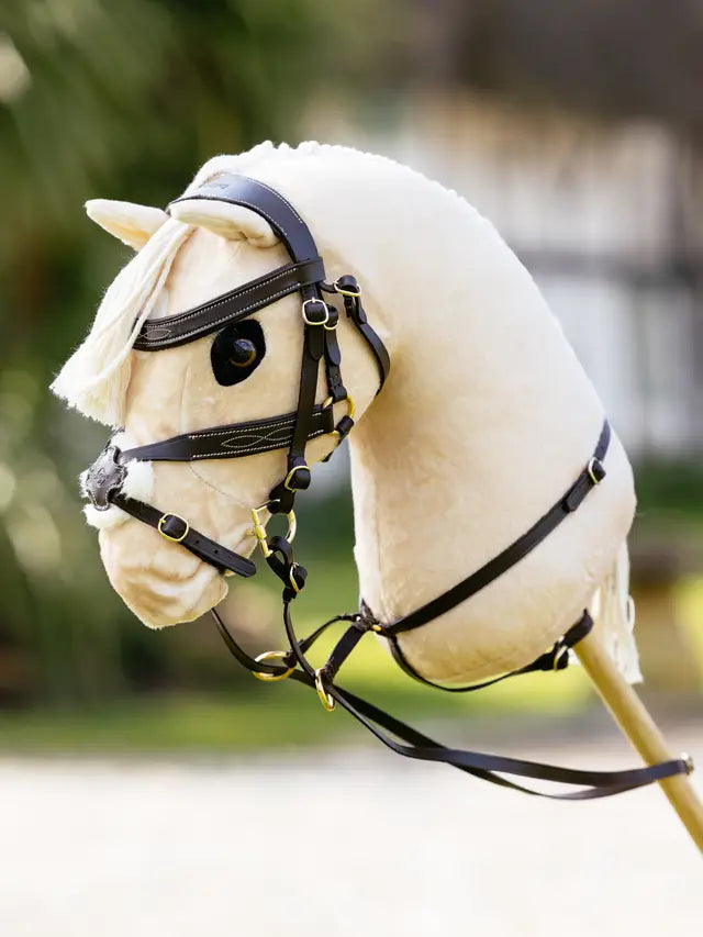 Hobby Horse Running Martingale
