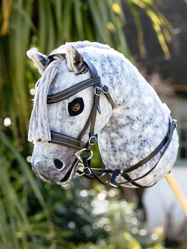 Hobby Horse Running Martingale