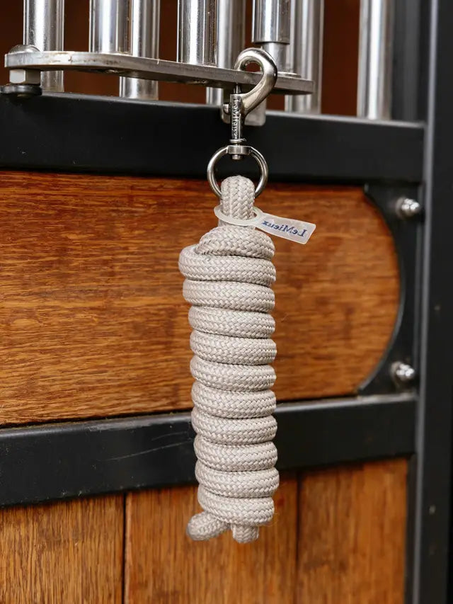 Essence Leadrope