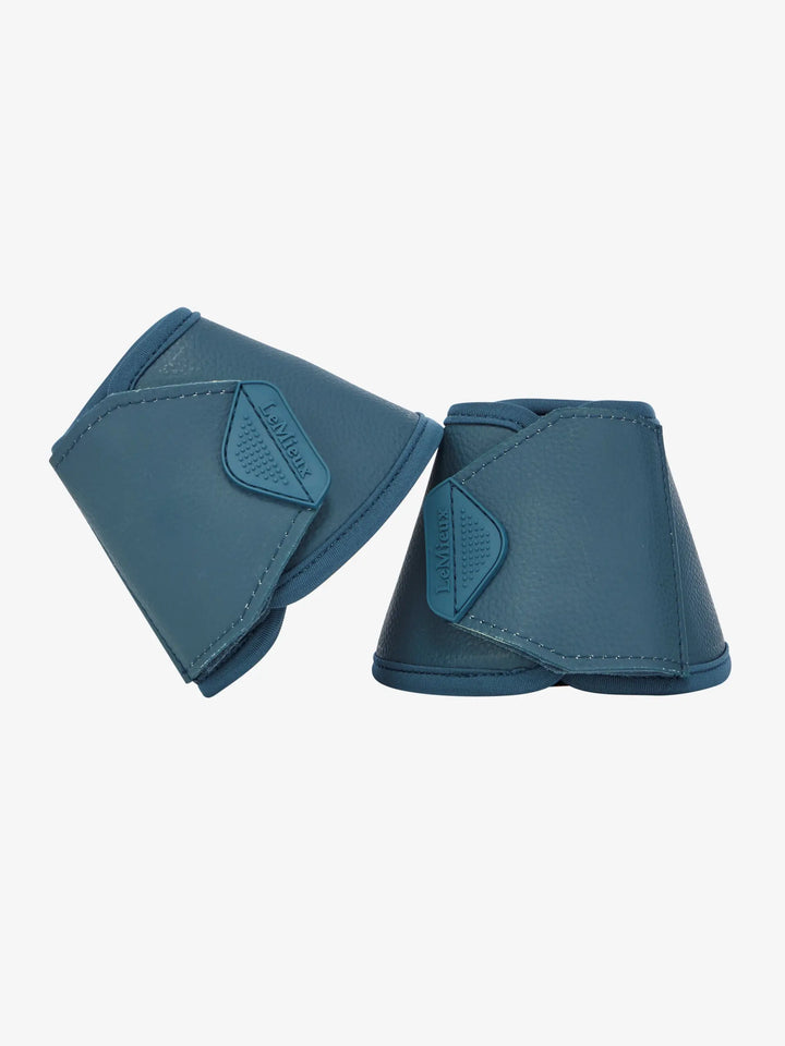 Arika Over Reach Boots
