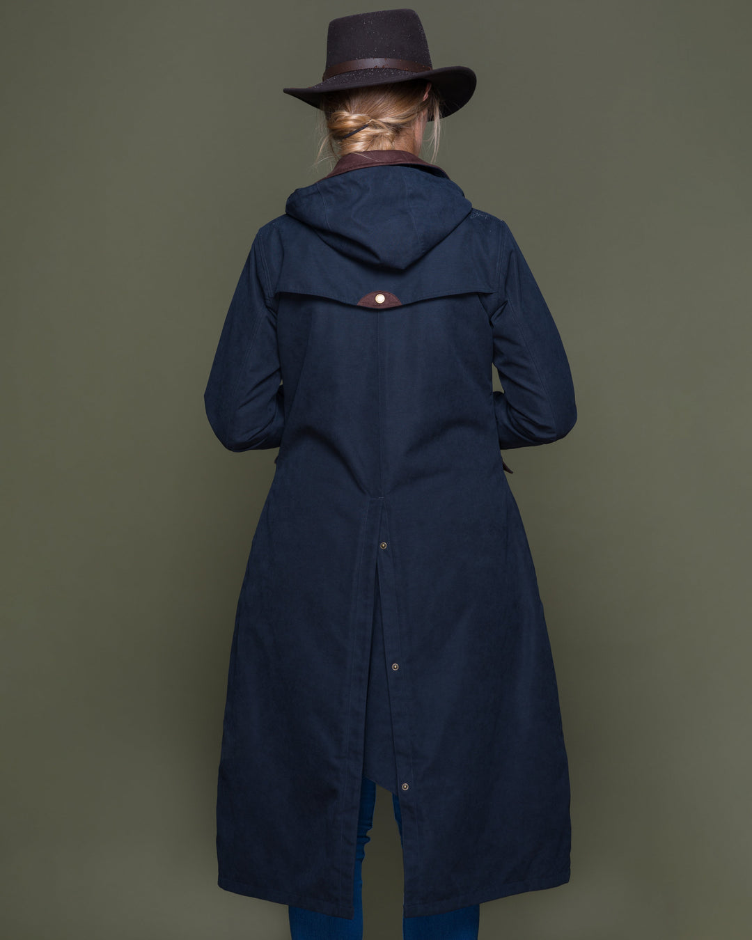 JACK MURPHY LAMBOURNE ウォータープルーフフロックコート Lambourne Waterproof Coat - Olive: Style Meets Durability