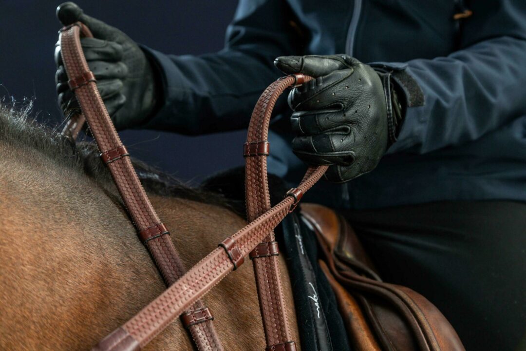 Rubber Reins 1/2" 7 Leather Loops - Dyon Collection